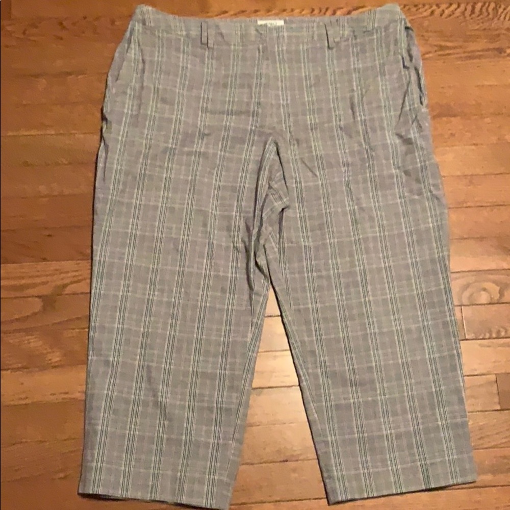 Cato Capris